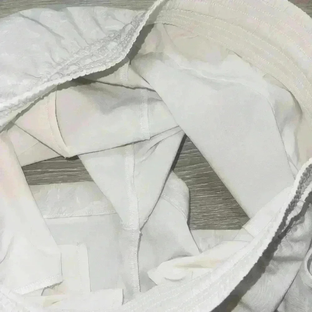 Lululemon Spring Break Away Short *4-way Stretch 3"
Eternal Wave White size 4 - Picture 12 of 13